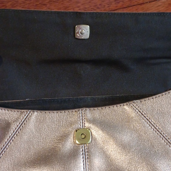 Special Occasion Purse - Picture 5 of 5